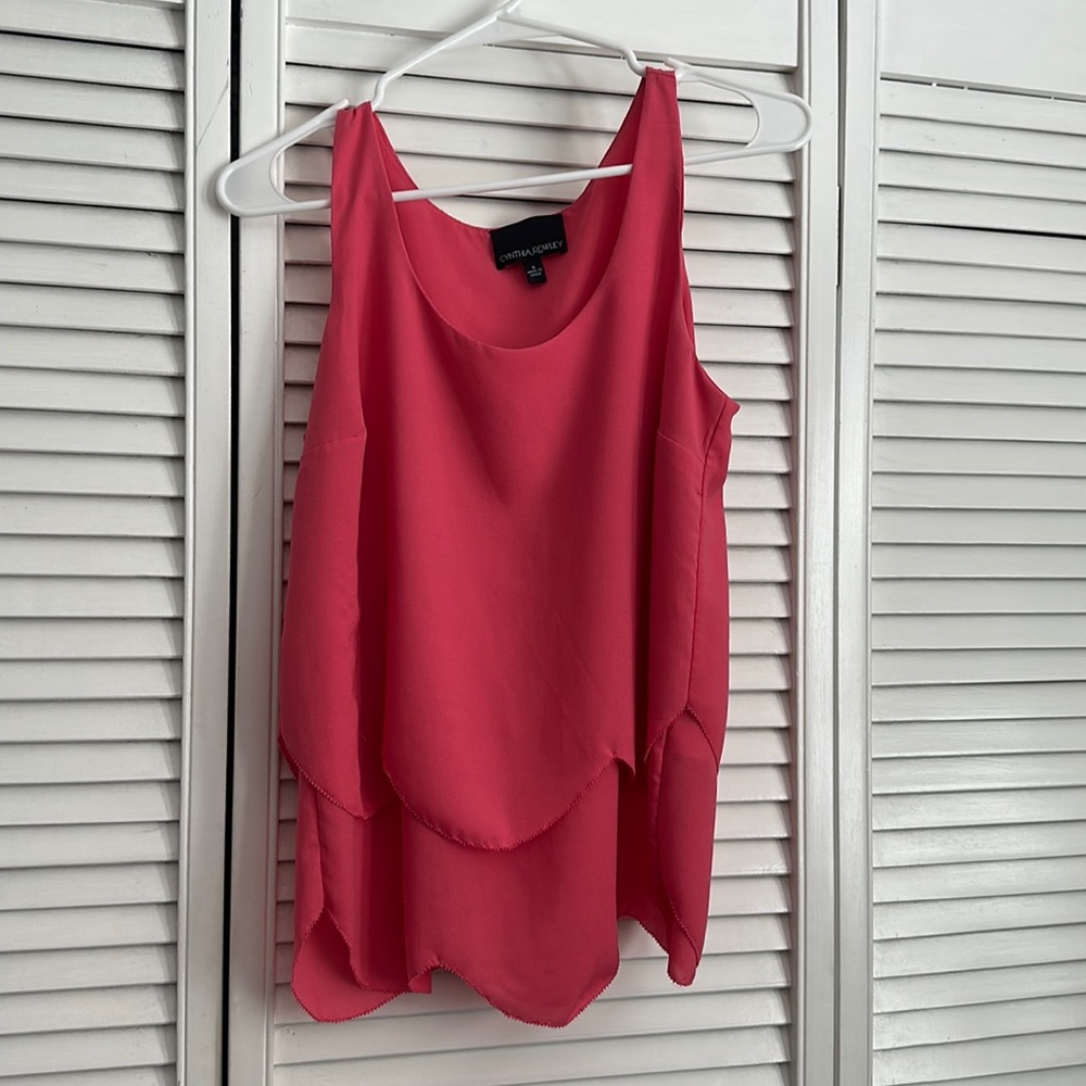 Pink Cynthia Rowley scallop layered tank